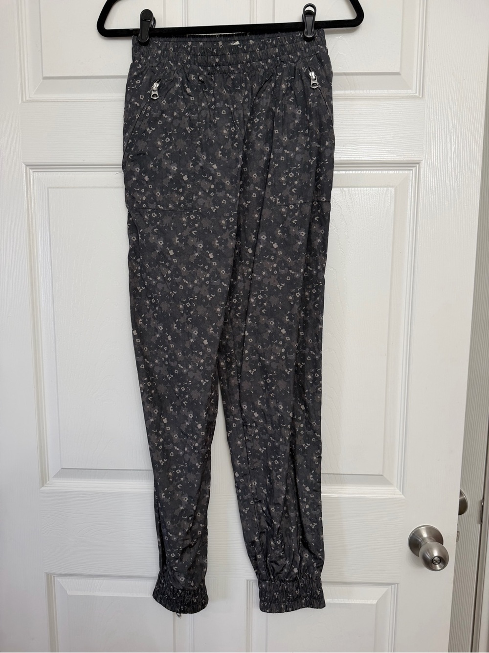 VARLEY Beckett nylon jogger pants | Size Small